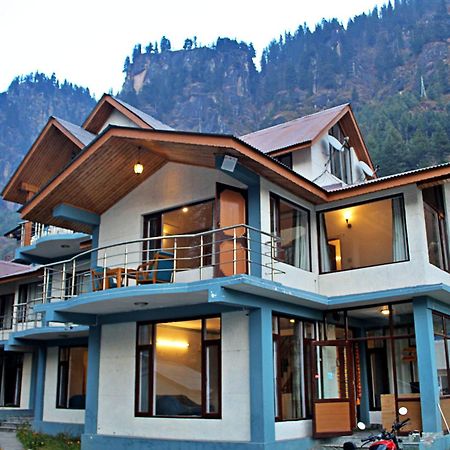Sylvan Woods Cottage Manali  Bagian luar foto