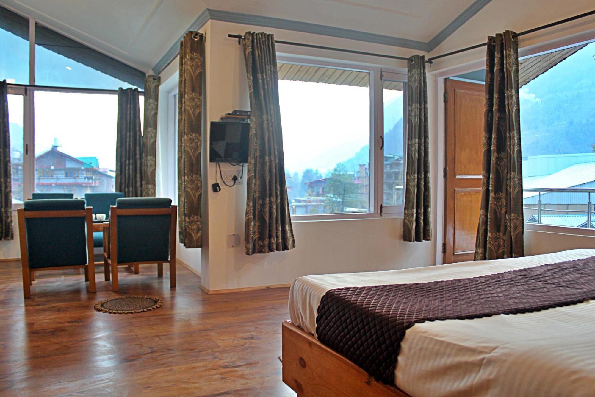 Sylvan Woods Cottage Manali  Bagian luar foto