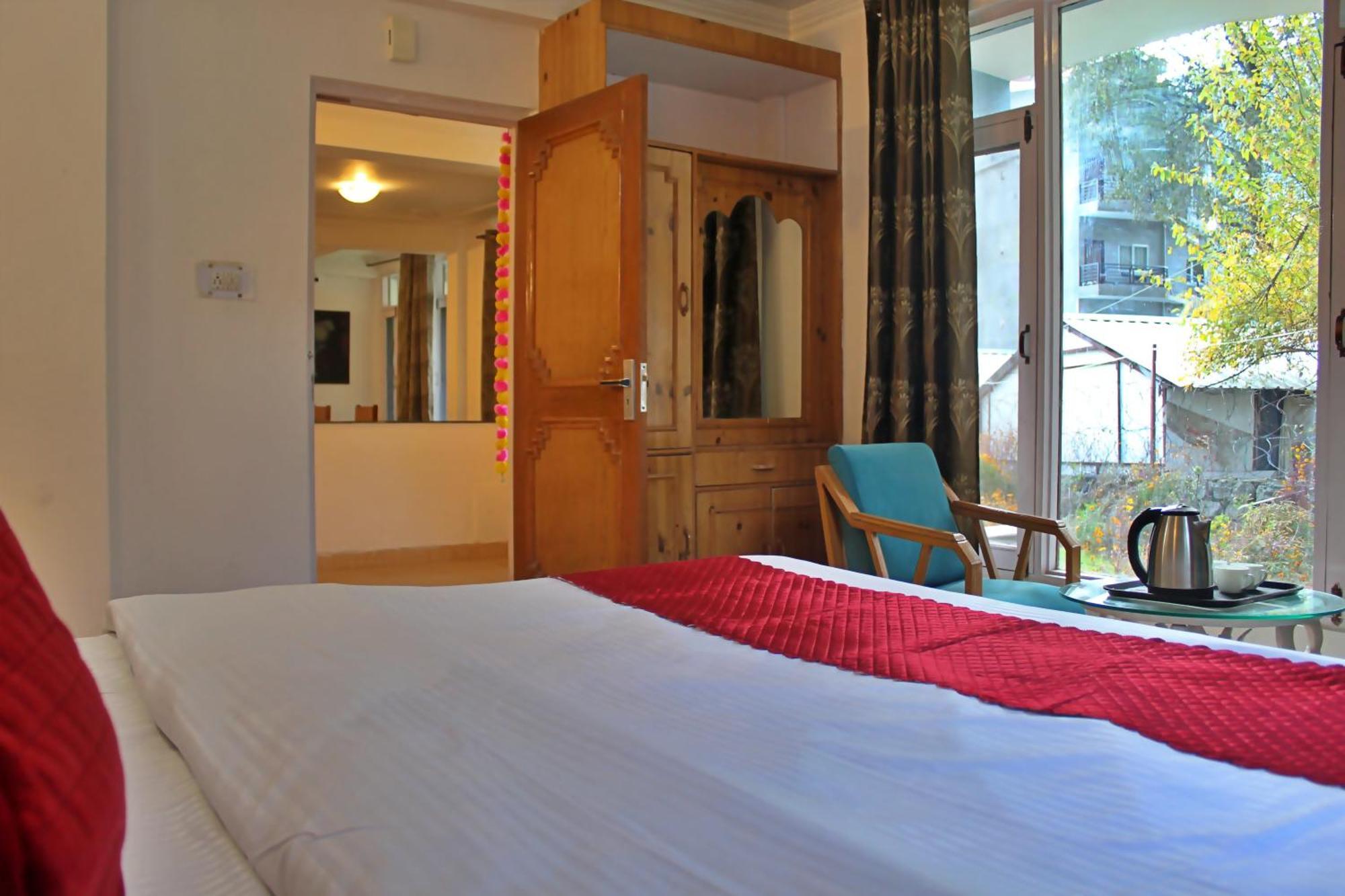 Sylvan Woods Cottage Manali  Bagian luar foto