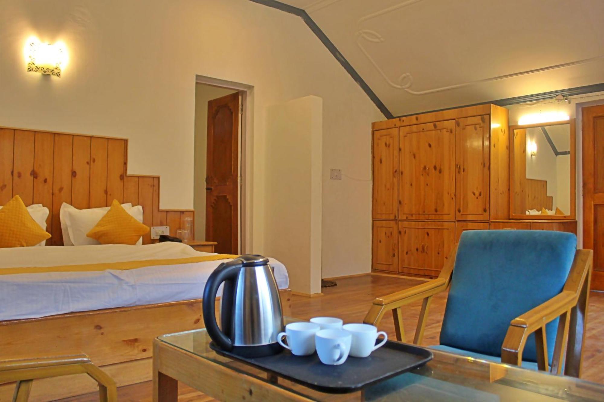 Sylvan Woods Cottage Manali  Bagian luar foto